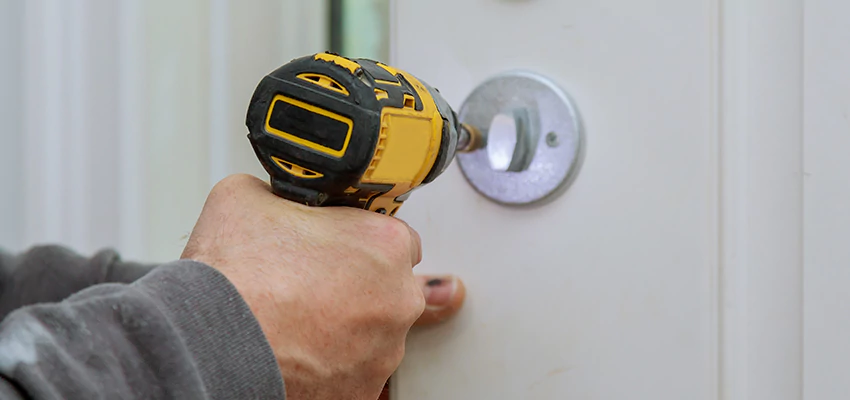 Street Locksmith For Smart Lock Repair in Oroville East, CA
