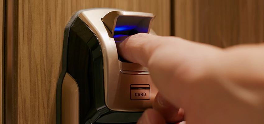 Fingerprint Door Locks Replacement in Oroville East, CA